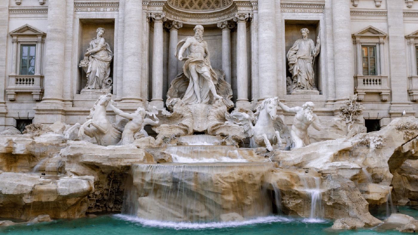 La majestuosa Fontana di Trevi, uno de los lugares más icónicos de Roma.