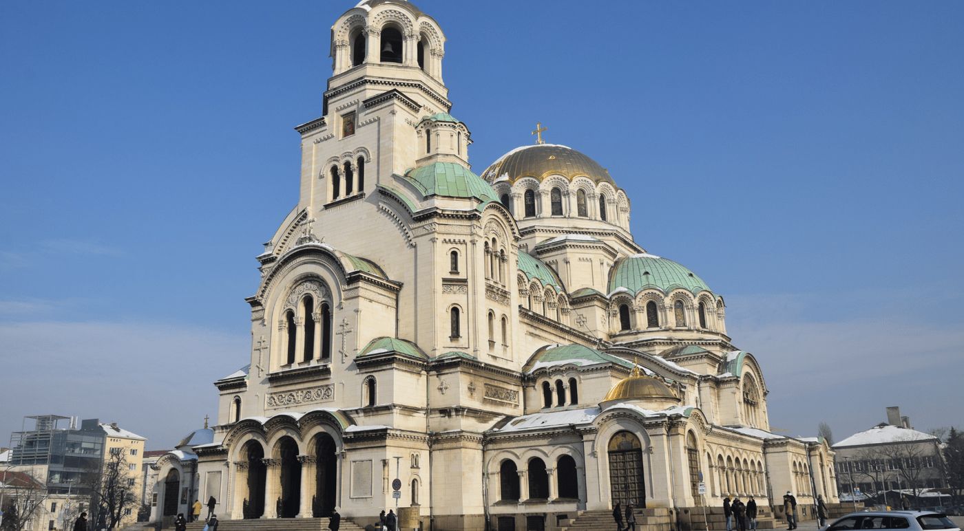 Catedral de Alejandro Nevski, un lugar emblemático de Sofía, Bulgaria, imprescindible en cualquier ruta por Bulgaria.