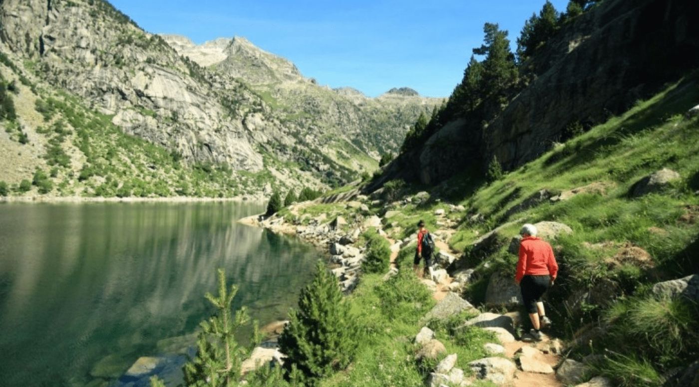 Senderos y paisajes naturales de la Vall de Boí en tu ruta en camper por los Pirineos Catalanes.