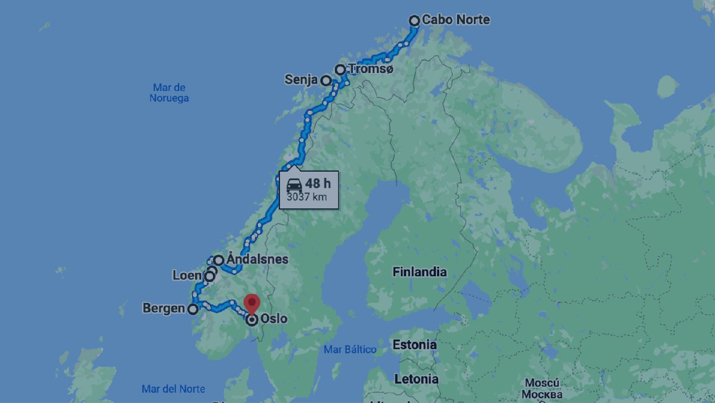 Mapa de ruta detallada para recorrer Noruega en furgoneta camper, destacando paradas esenciales.