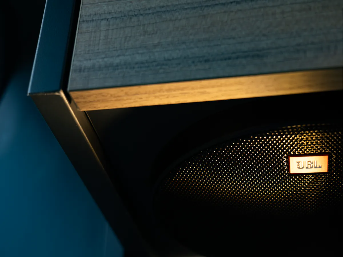 4 coaxial speakers